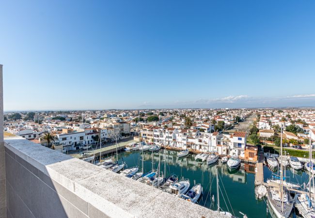 Apartament en Empuriabrava - 0172-PORT GREC Apartament amb vistes al canal i al mar  Apartament en Empuriabrava - 0172-PORT GREC Apartament amb vistes al canal i al mar
