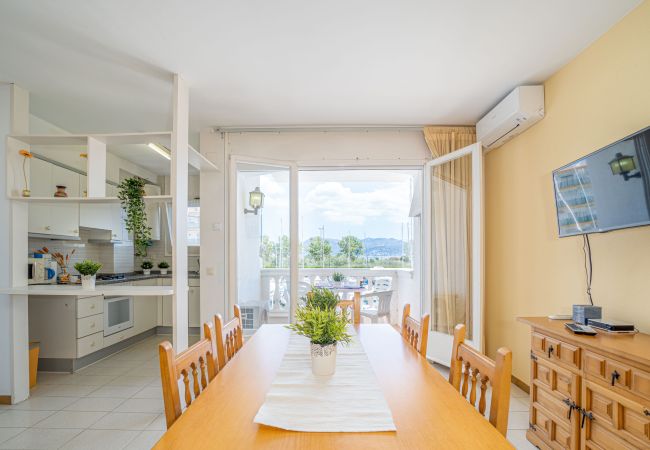 Apartament en Empuriabrava - 0131-PORT MOXO Apartament amb terrassa i vistes al canal Apartament en Empuriabrava - 0131-PORT MOXO Apartament amb terrassa i vistes al canal