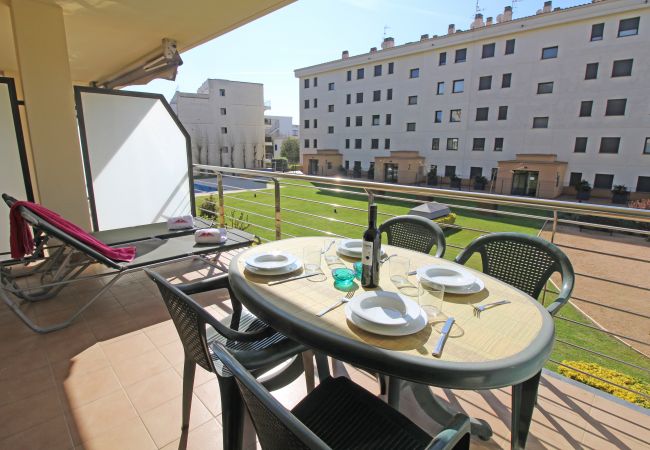 Apartament en Rosas / Roses - 8010-MIL.LENI Apartament amb piscina comunitària i pàrquing Apartament en Rosas / Roses - 8010-MIL.LENI Apartament amb piscina comunitària i pàrquing