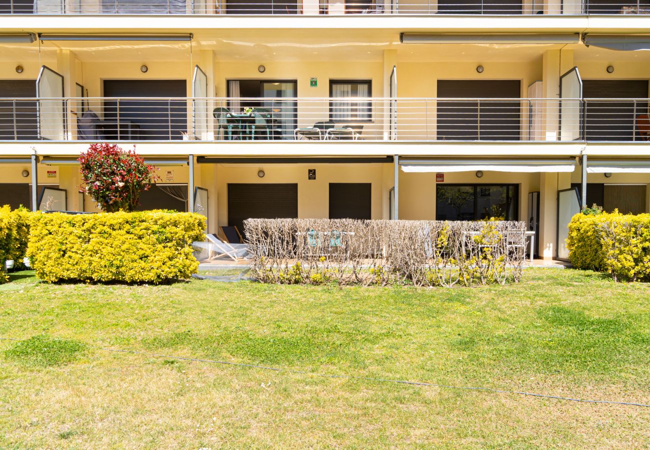 Apartament en Rosas / Roses - 8010-MIL.LENI Apartament amb piscina comunitària i pàrquing