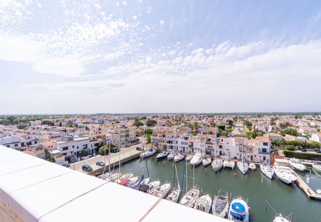 Apartament en Empuriabrava - 0160-PORT GREC Apartament amb WIFI, Smart TV, vista al canal i al mar Apartament en Empuriabrava - 0160-PORT GREC Apartament amb WIFI, Smart TV, vista al canal i al mar