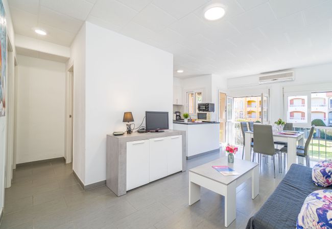 Apartament en Empuriabrava - 0074-GRAN RESERVA Apartament renovat a prop de la platja  Apartament en Empuriabrava - 0074-GRAN RESERVA Apartament renovat a prop de la platja