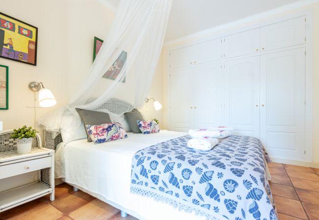 Vil.la en Empuriabrava - 0010-TER Casa al canal amb piscina i amarratge Vil.la en Empuriabrava - 0010-TER Casa al canal amb piscina i amarratge