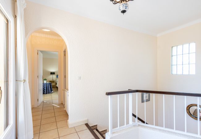 Vil.la en Empuriabrava - 0010-TER Casa al canal amb piscina i amarratge Vil.la en Empuriabrava - 0010-TER Casa al canal amb piscina i amarratge