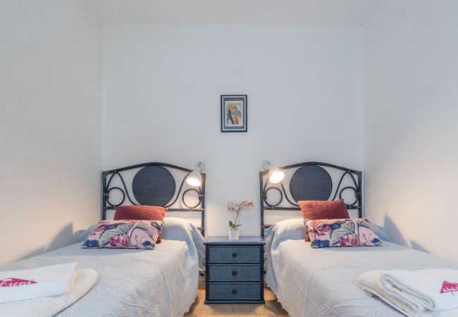 Apartament en Empuriabrava - 0085-MIRABLAU Apartament amb vista al mar Apartament en Empuriabrava - 0085-MIRABLAU Apartament amb vista al mar