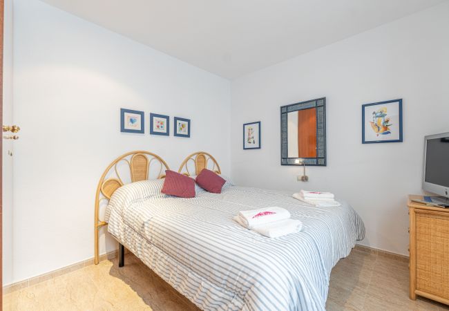 Apartament en Empuriabrava - 0085-MIRABLAU Apartament amb vista al mar Apartament en Empuriabrava - 0085-MIRABLAU Apartament amb vista al mar