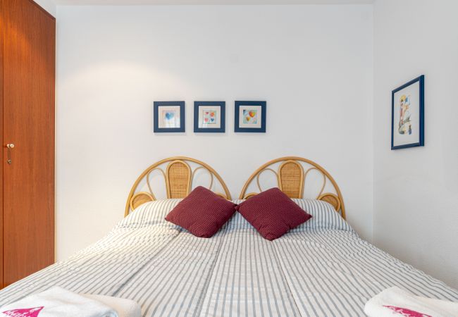 Apartament en Empuriabrava - 0085-MIRABLAU Apartament amb vista al mar Apartament en Empuriabrava - 0085-MIRABLAU Apartament amb vista al mar