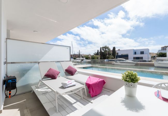 Apartament en Rosas / Roses - 2010-AV.PLATJA Apartament alt standing amb piscina comunitària i pàrquing Apartament en Rosas / Roses - 2010-AV.PLATJA Apartament alt standing amb piscina comunitària i pàrquing