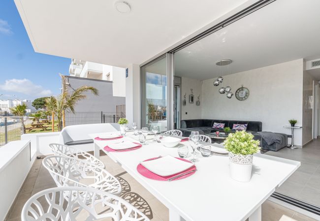 Apartament en Rosas / Roses - 2010-AV.PLATJA Apartament alt standing amb piscina comunitària i pàrquing Apartament en Rosas / Roses - 2010-AV.PLATJA Apartament alt standing amb piscina comunitària i pàrquing