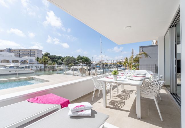 Apartament en Rosas / Roses - 2010-AV.PLATJA Apartament alt standing amb piscina comunitària i pàrquing Apartament en Rosas / Roses - 2010-AV.PLATJA Apartament alt standing amb piscina comunitària i pàrquing