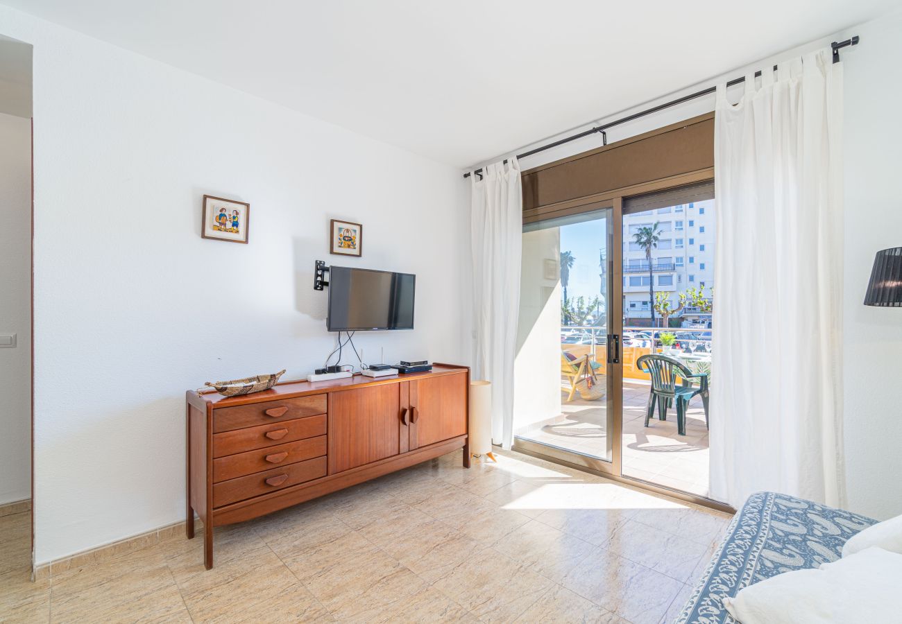 Apartament en Empuriabrava - 0088-MIRABLAU Apartament amb vistes laterals a la platja