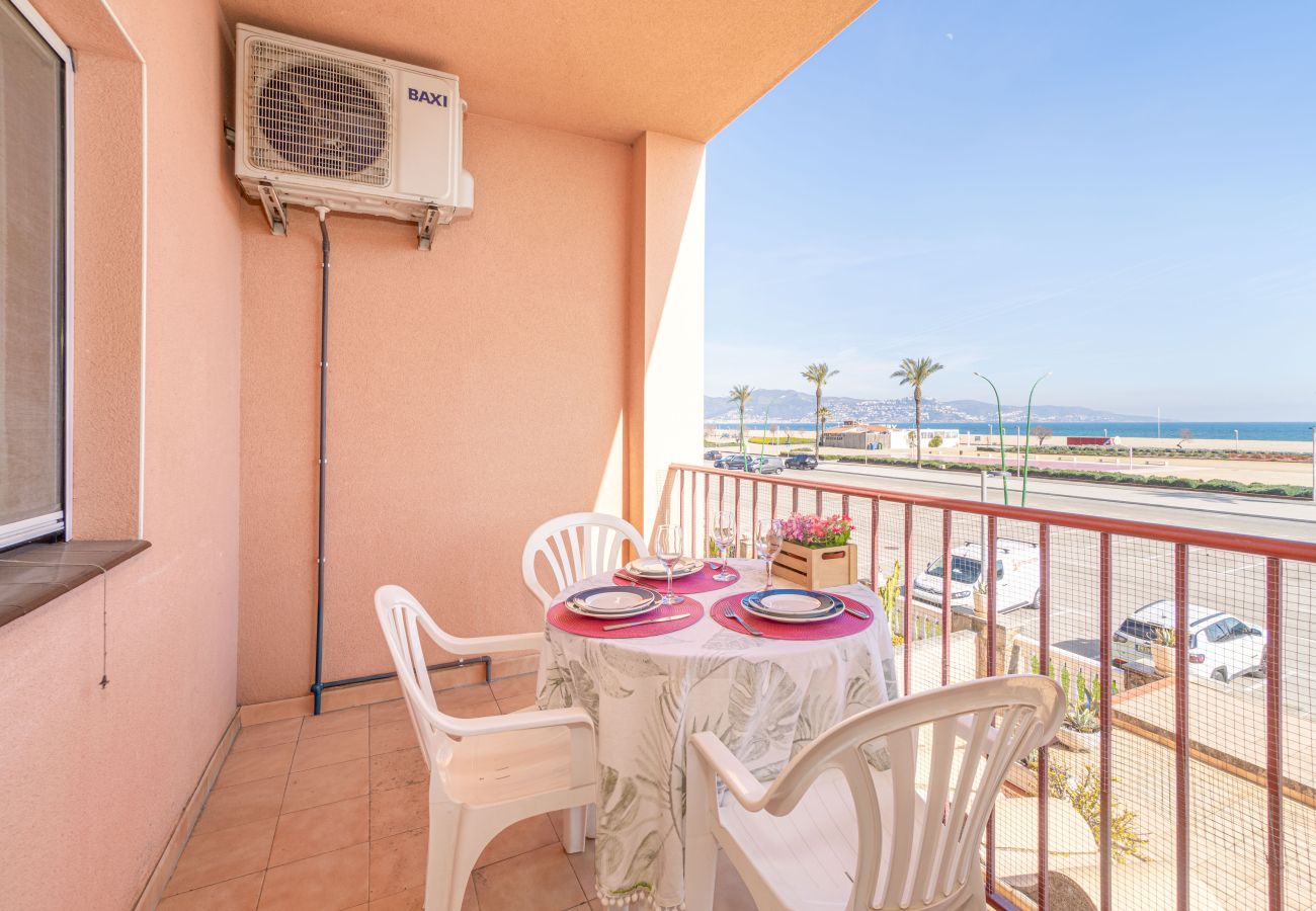 Apartament en Empuriabrava - 0090-MARENOSTRUM Apartament davant de la mar
