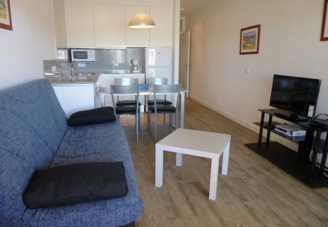 Ferienwohnung in Empuriabrava - 0016-BAHIA Appartement direkt am Strand mit WLAN