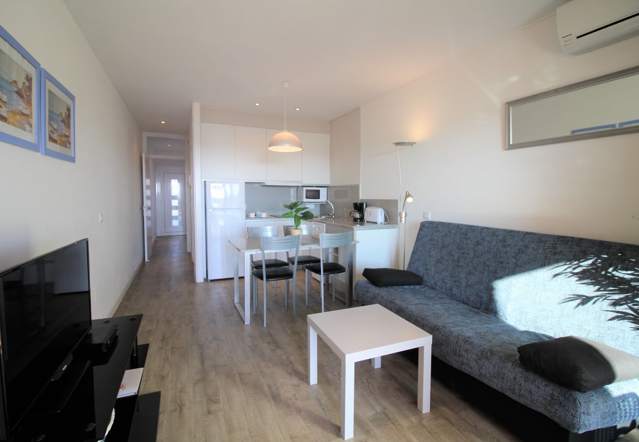 Ferienwohnung in Empuriabrava - 0017-BAHIA Appartement direkt am Strand mit WLAN