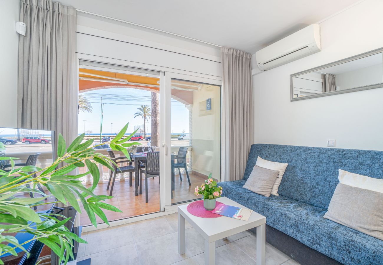 Ferienwohnung in Empuriabrava - 0018-BAHIA Appartement direkt am Strand mit WLAN