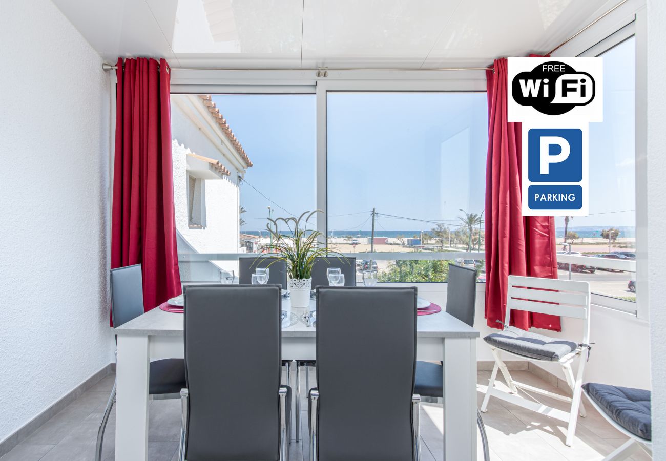 Ferienwohnung in Empuriabrava - 0014-BAHIA Appartement direkt am Strand mit WLAN