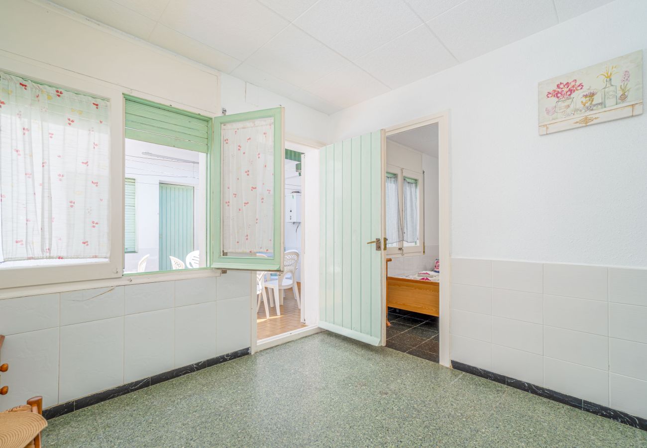 Ferienwohnung in Rosas / Roses - 2026-POETA MARQUINA Appartement mit 4 Schlafzimmer