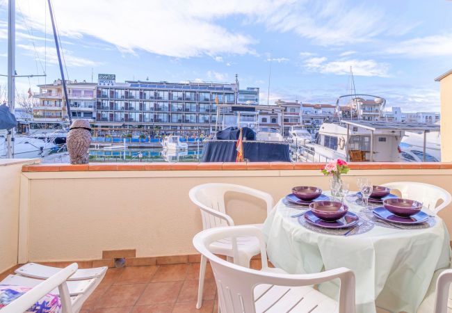 Ferienwohnung in Empuriabrava - 0155-PORT SALINS Appartement mit Kanalblick