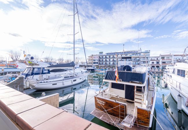 Ferienwohnung in Empuriabrava - 0155-PORT SALINS Appartement mit Kanalblick