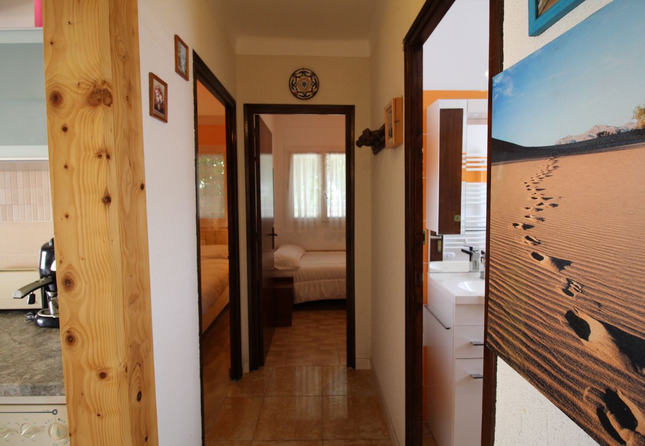 Villa in Empuriabrava - 0032-CARLIT Haus mit Garten und 3 Schlafzimmer