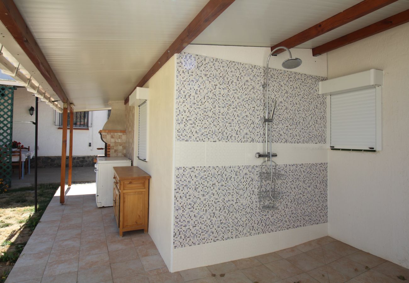 Villa in Empuriabrava - 0032-CARLIT Haus mit Garten und 3 Schlafzimmer