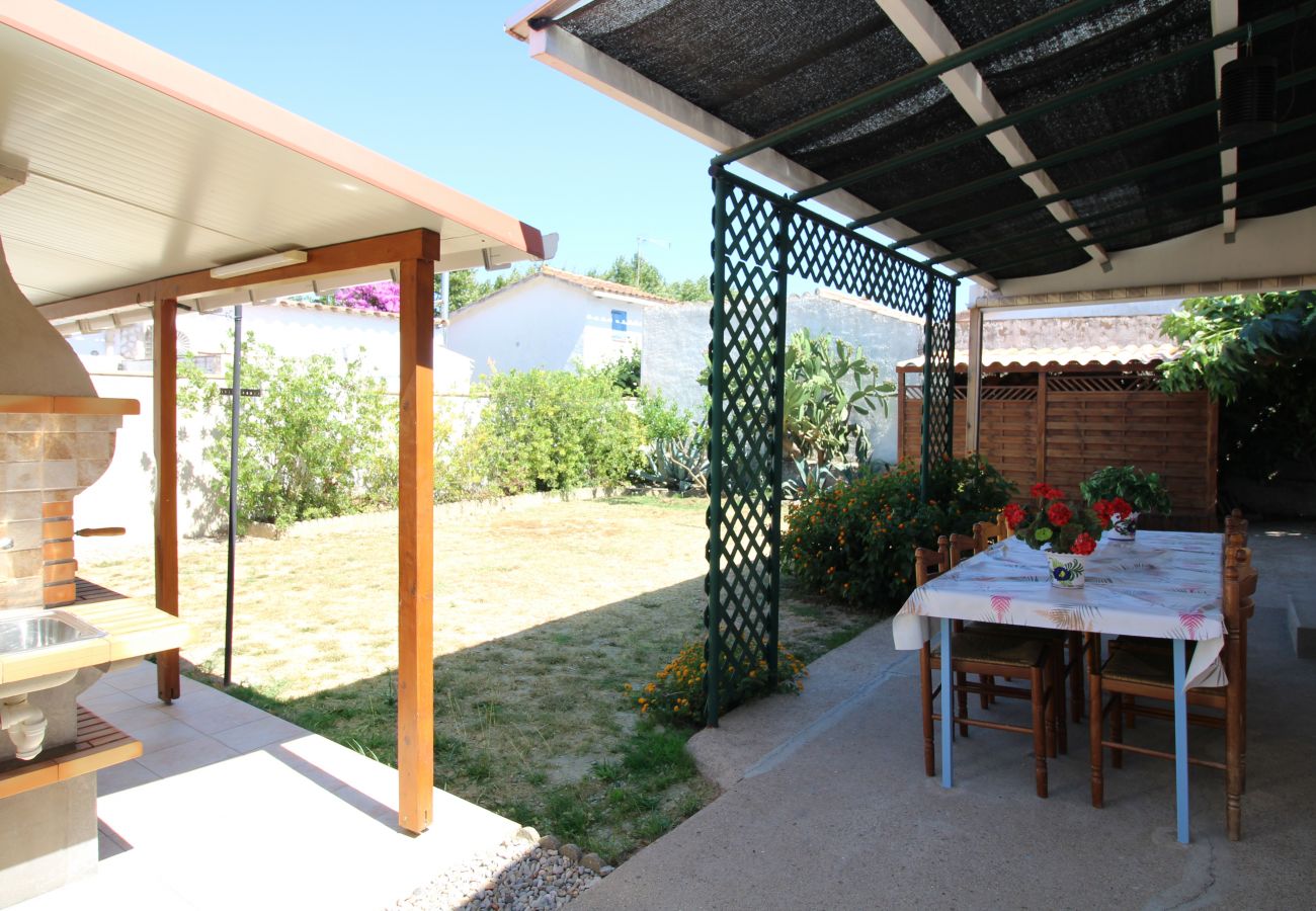 Villa in Empuriabrava - 0032-CARLIT Haus mit Garten und 3 Schlafzimmer