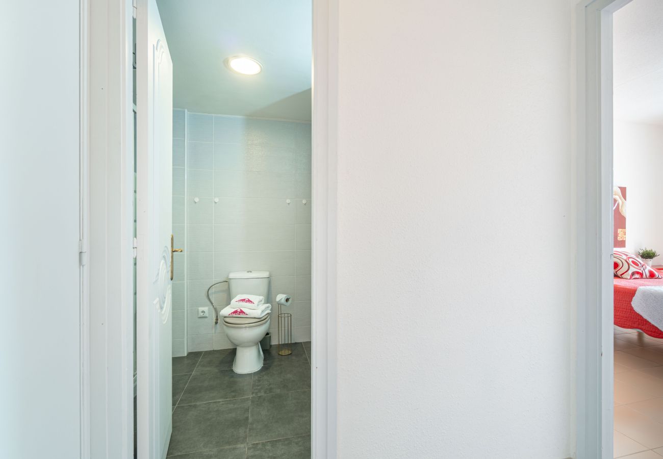 Ferienwohnung in Empuriabrava - 0183-SANT MAURICI Appartement mit Kanalblick und Parkplatz