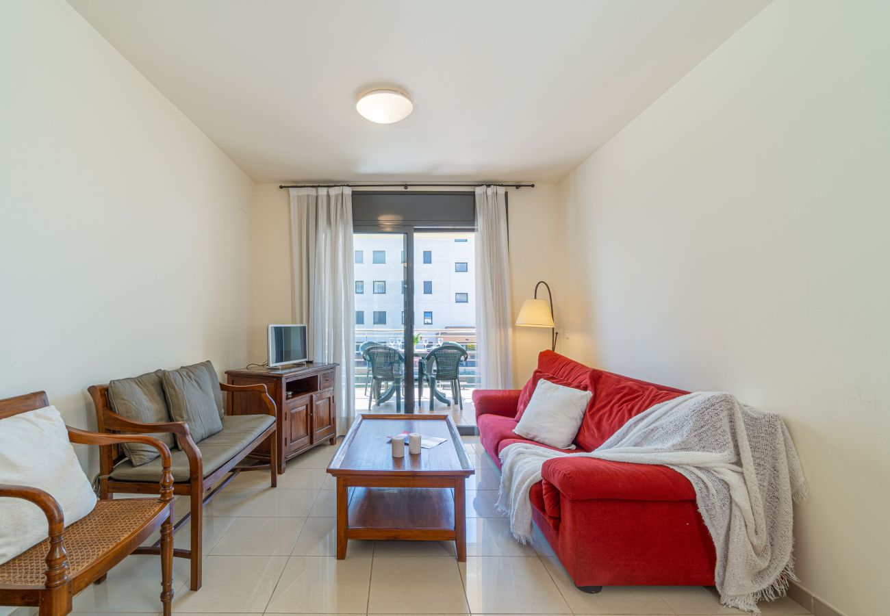 Ferienwohnung in Rosas / Roses - 8010-MIL.LENI Appartement mit Gemeinschaftspool und Parkplatz