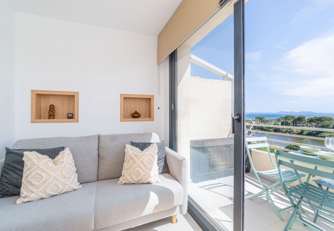 Ferienwohnung in Empuriabrava - 0116-MUGA PARK Appartement mit Blick am Fluss und Meer