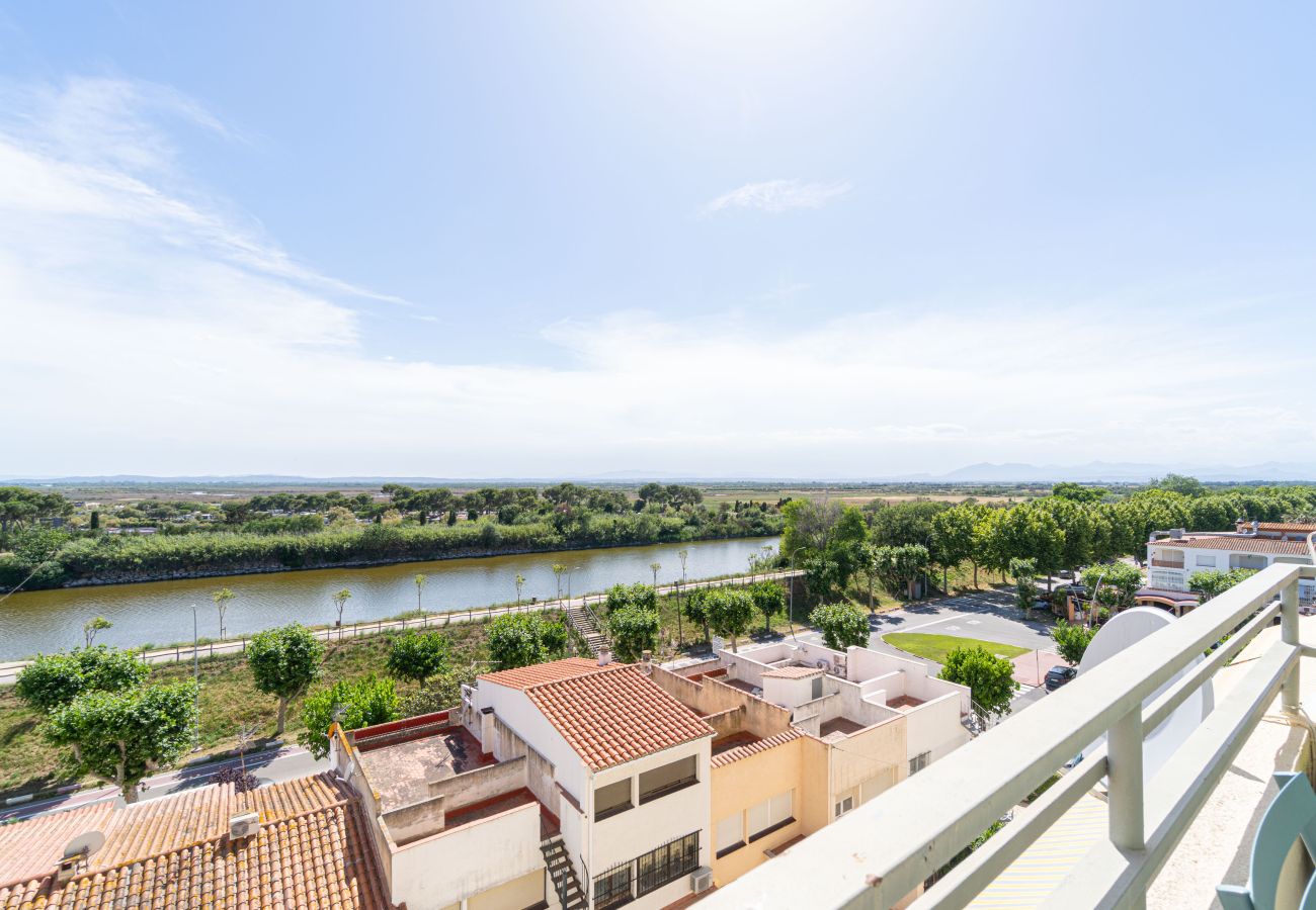 Ferienwohnung in Empuriabrava - 0116-MUGA PARK Appartement mit Blick am Fluss und Meer