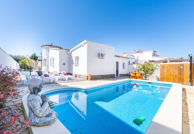 Villa in Empuriabrava - 0009-ALBERES Haus mit Pool