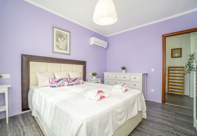 Villa in Empuriabrava - 0125-MONTGRI Huis met privé-zwembad en wifi Villa in Empuriabrava - 0125-MONTGRI Huis met privé-zwembad en wifi