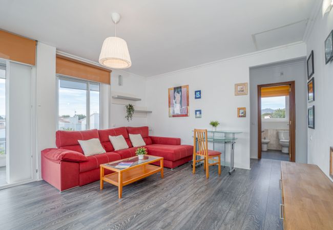 Villa in Empuriabrava - 0125-MONTGRI Huis met privé-zwembad en wifi Villa in Empuriabrava - 0125-MONTGRI Huis met privé-zwembad en wifi