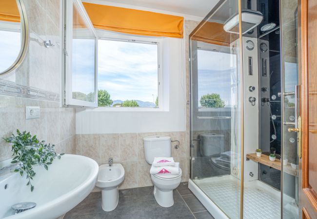 Villa in Empuriabrava - 0125-MONTGRI Huis met privé-zwembad en wifi Villa in Empuriabrava - 0125-MONTGRI Huis met privé-zwembad en wifi