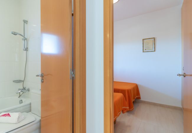 Villa in Rosas / Roses - 2029-GRECS Roses Huis met wifi, Smart TV, tuin en parkeerplaats Villa in Rosas / Roses - 2029-GRECS Roses Huis met wifi, Smart TV, tuin en parkeerplaats