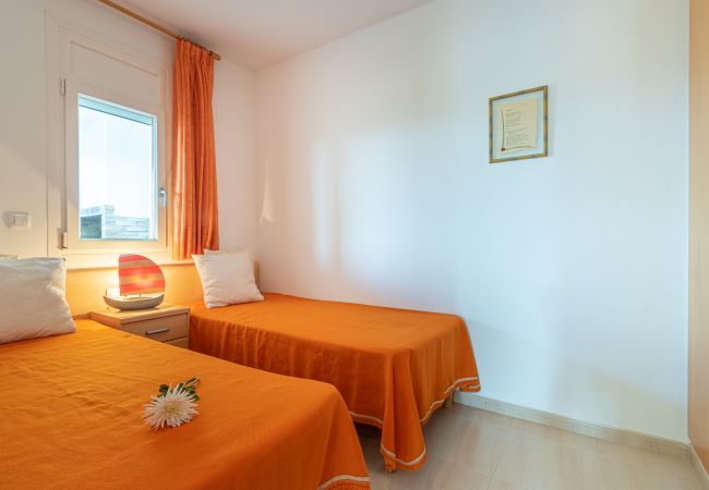Villa in Rosas / Roses - 2029-GRECS Roses Huis met wifi, Smart TV, tuin en parkeerplaats Villa in Rosas / Roses - 2029-GRECS Roses Huis met wifi, Smart TV, tuin en parkeerplaats