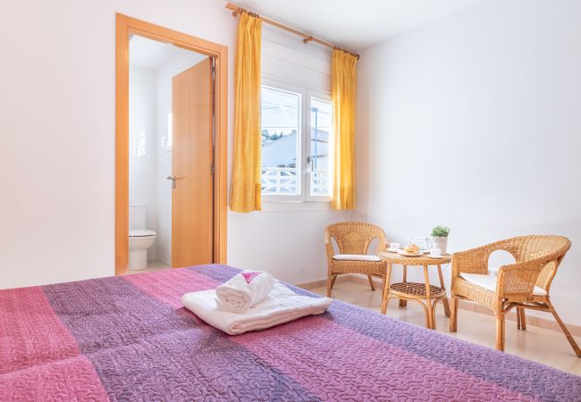 Villa in Rosas / Roses - 2029-GRECS Roses Huis met wifi, Smart TV, tuin en parkeerplaats Villa in Rosas / Roses - 2029-GRECS Roses Huis met wifi, Smart TV, tuin en parkeerplaats