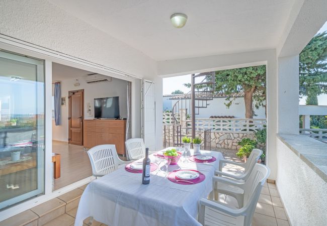 Villa in Rosas / Roses - 2029-GRECS Roses Huis met wifi, Smart TV, tuin en parkeerplaats Villa in Rosas / Roses - 2029-GRECS Roses Huis met wifi, Smart TV, tuin en parkeerplaats