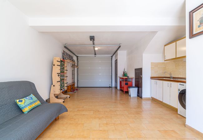 Villa in Empuriabrava - 0153-PORTO FINO Huis aan het kanaal met aanlegsteiger Villa in Empuriabrava - 0153-PORTO FINO Huis aan het kanaal met aanlegsteiger