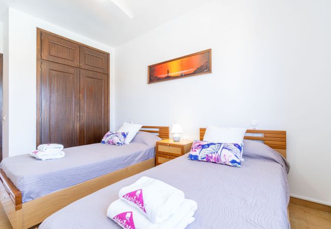 Villa in Empuriabrava - 0153-PORTO FINO Huis aan het kanaal met aanlegsteiger Villa in Empuriabrava - 0153-PORTO FINO Huis aan het kanaal met aanlegsteiger