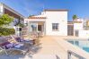 Villa in Empuriabrava - 0042-FLAMICELL Huis aan het kanaal met zwembad