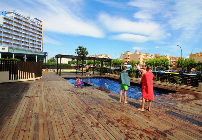 Appartement in Empuriabrava - 0058-CRISTALL MAR Appartement met gemeenschappelijk zwembad Appartement in Empuriabrava - 0058-CRISTALL MAR Appartement met gemeenschappelijk zwembad