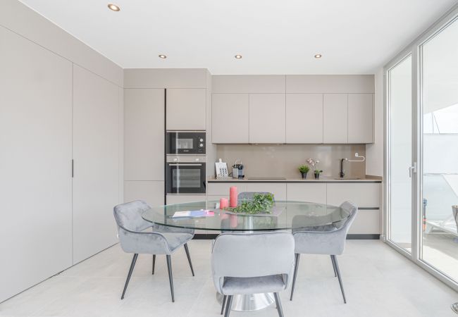 Appartement in Rosas / Roses - 2010-AV.PLATJA Appartement hoge status met gemeenschappelijk zwembad en parkeerplaats Appartement in Rosas / Roses - 2010-AV.PLATJA Appartement hoge status met gemeenschappelijk zwembad en parkeerplaats