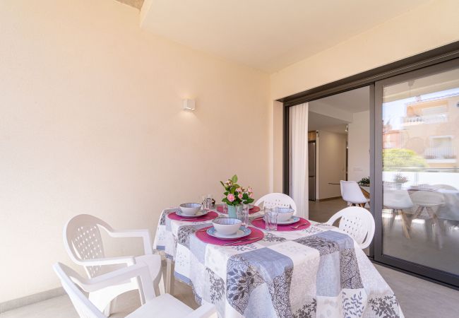 Appartement in Empuriabrava - 0069-MIMOSES Modern appartement dichtbij het strand Appartement in Empuriabrava - 0069-MIMOSES Modern appartement dichtbij het strand