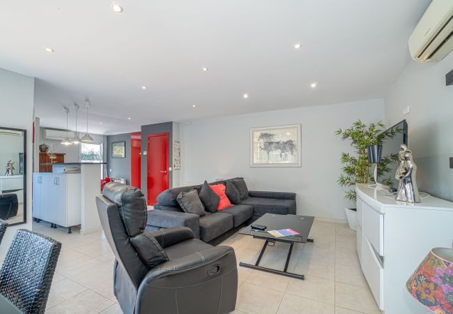 Villa in Empuriabrava - 0080-ALBERES Huis met zwembad Villa in Empuriabrava - 0080-ALBERES Huis met zwembad