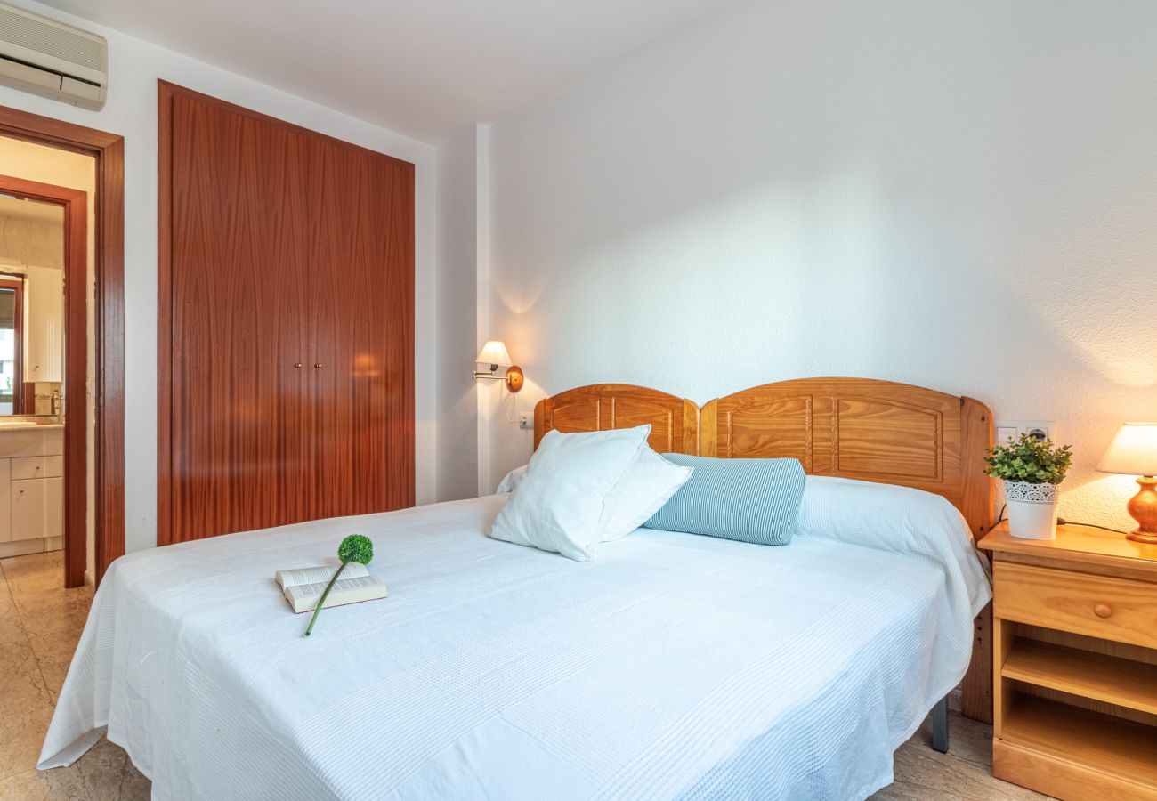 Appartement in Empuriabrava - 0089-MIRABLAU Appartement met zijdelings uitzicht op het strand