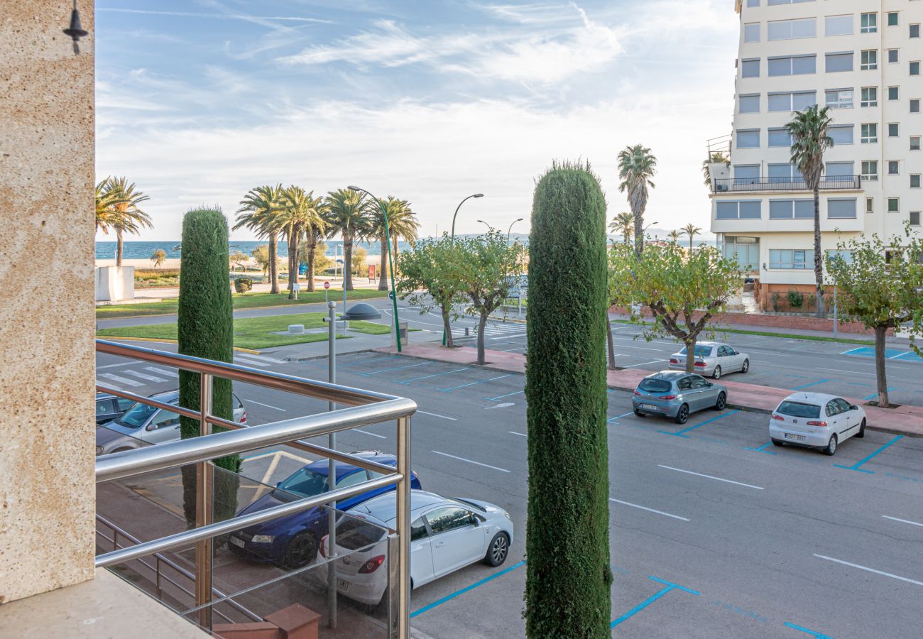 Appartement in Empuriabrava - 0089-MIRABLAU Appartement met zijdelings uitzicht op het strand