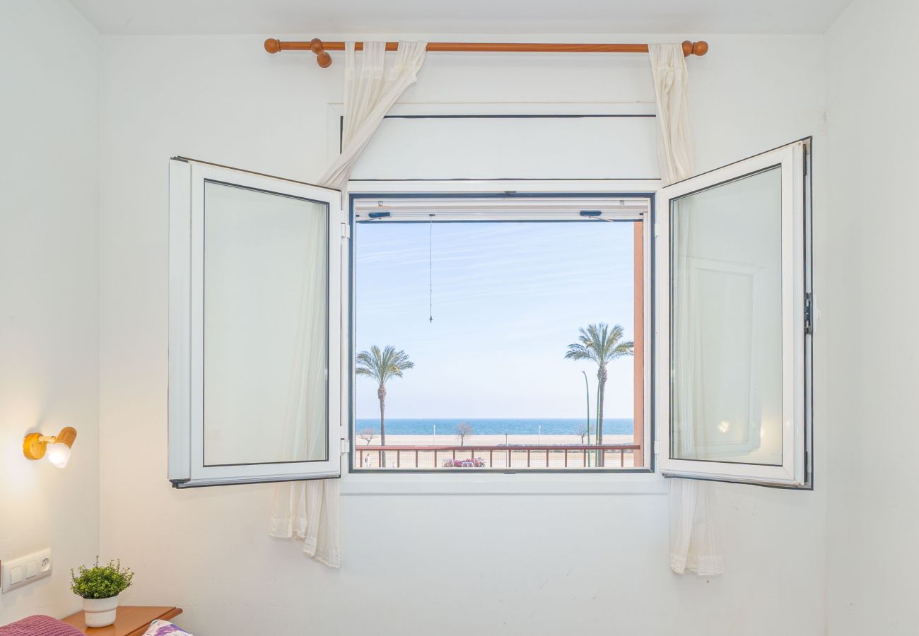 Appartement in Empuriabrava - 0090-MARENOSTRUM Appartement tegenover de zee