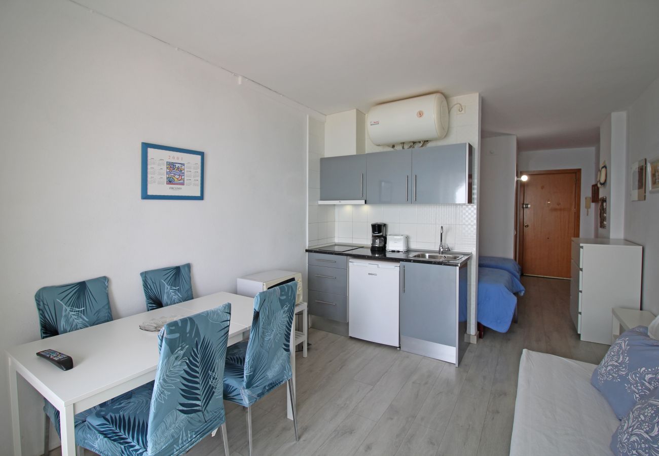 Studio in Empuriabrava - 0110-MIAMI Studio with seaview