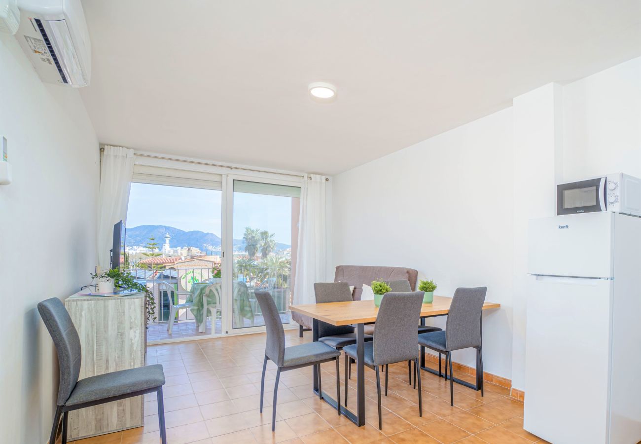 Apartment in Empuriabrava - 8021-GRAN RESERVA  Apartment near the beach